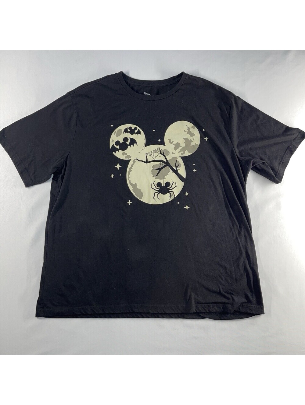 Mickey Mouse Bats Halloween Moon Ears T-Shirt Men’s 2XL (50-52) Disney